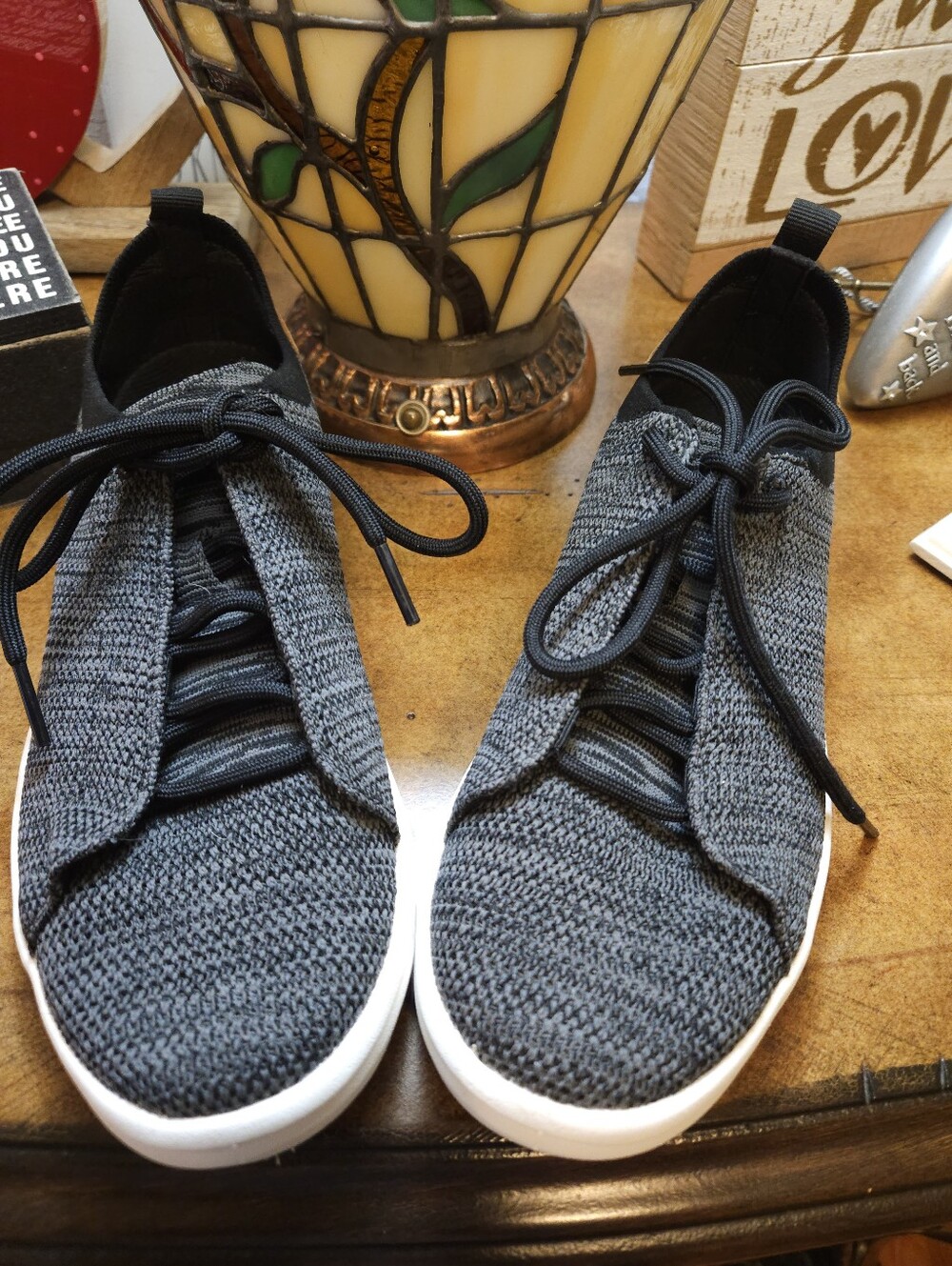 Women's Merrell Gridway Sneaker 7 Black & Grey Knit W/ Tan Leathet Heel Counter